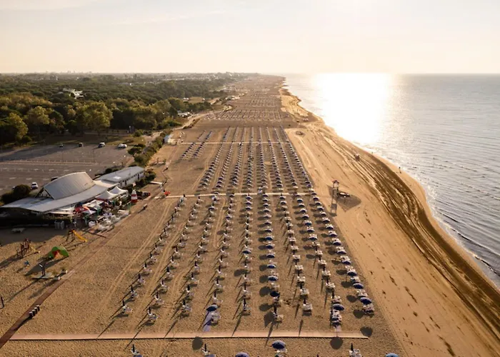 Lägenhet Family Steps From Pluto *